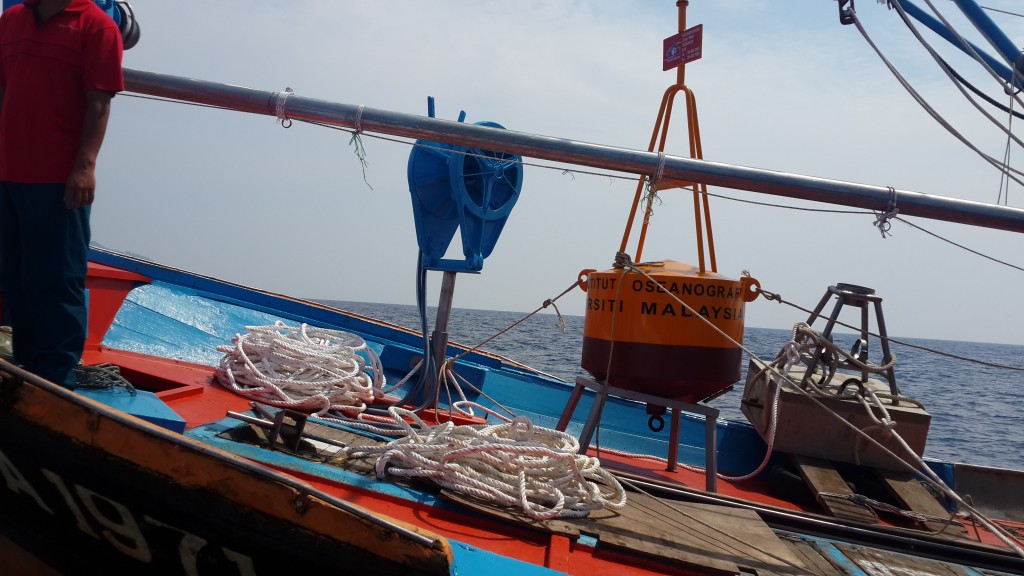 inos monitoring buoy dungun (1)